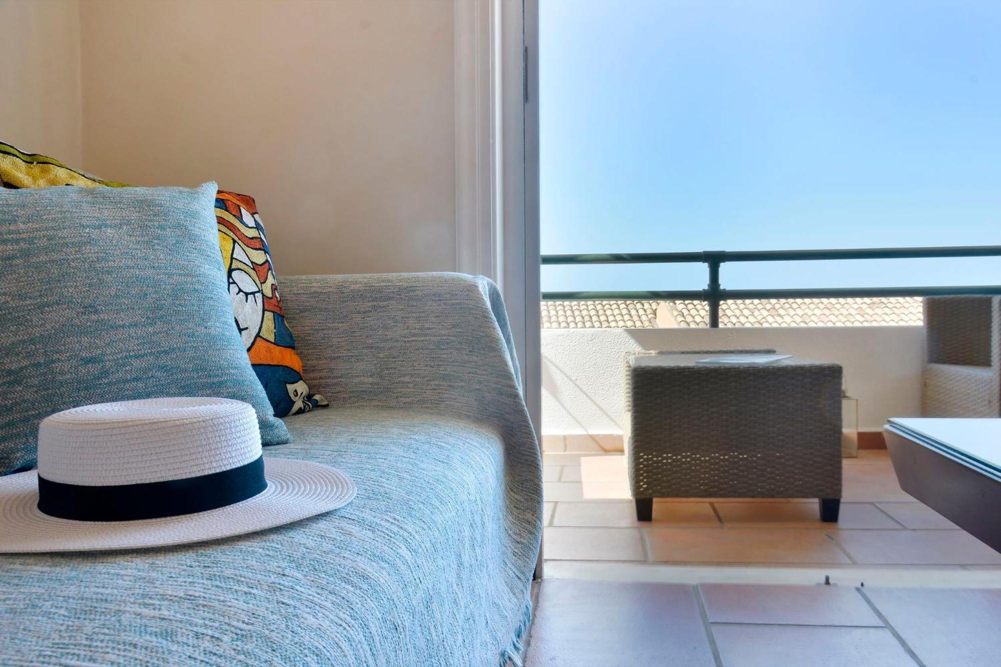 Holiday home Two-bedroom With Sea View In